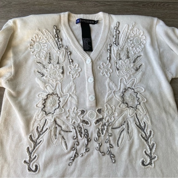 NWT Vintage IB. Diffusion Embellished Embroidered  V Neck Sweater - Picture 5 of 14